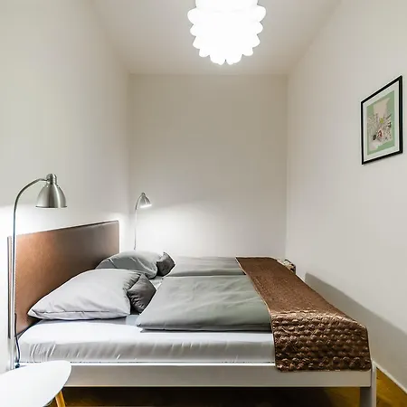 Square Apartamento *